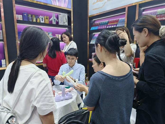 性文化节背后的产业变革:从趣爱阁看成人用品供应链升级之路15.jpg